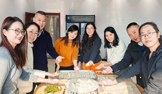 冬至，城發(fā)有約 | 一碗熱餃，一份同心